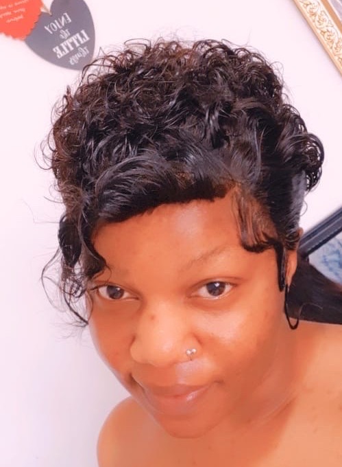 Short Curly Lace Front Wigs 13X1 Brazilian Water Wave Human Hair Wigs Pixie Cut Transparent Lace Wig for Black Women photo review