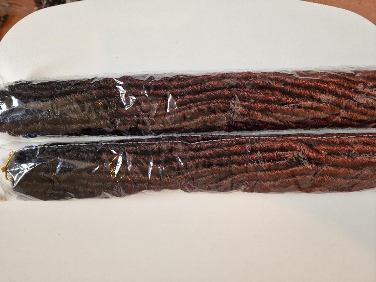 18-Inch Goddess Faux Locs Crochet Hair with 24 Strands, Featuring Soft Gypsy Locs, Straight Crochet Braids, And 3-Tone Dreadlock Hair Extensions Inspired by African Roots photo review