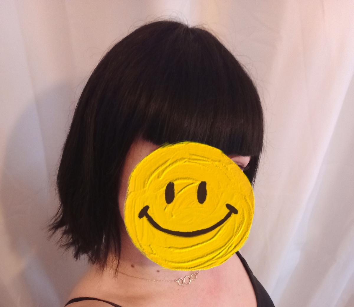 Brazilian Human Hair Short Bob Wig for Women, Featuring Bangs And Straight Style, a Glueless Full Machine-Made Wig with 150% Density photo review