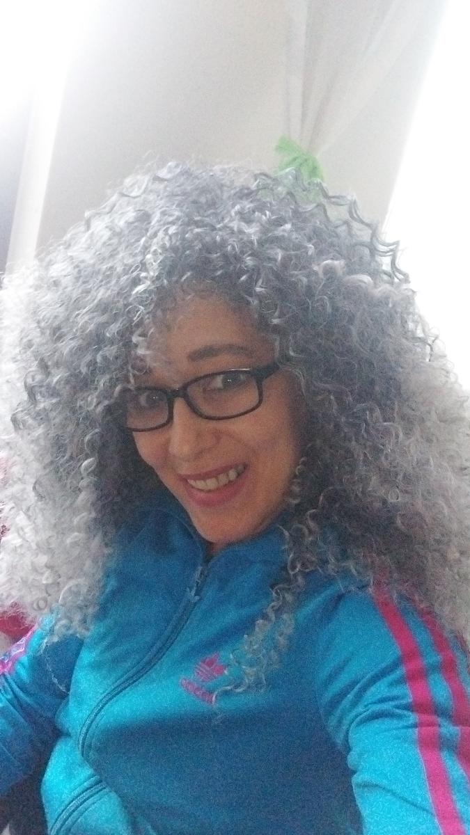 40.64 cm Afro Curly/Kinky Synthetic Wig with Bangs - Natural Look Wig for Women & Men, Easy to Style with Heat Tools, Perfect for Cosplay, Everyday & Special Events - Voluminous Curly Hairstyle, Short Hair Wig, Event Hairpiece, Secure Fit Cap, Cosplay Enthusiasts, Quick Hairstyle Change, Fashion Lovers photo review