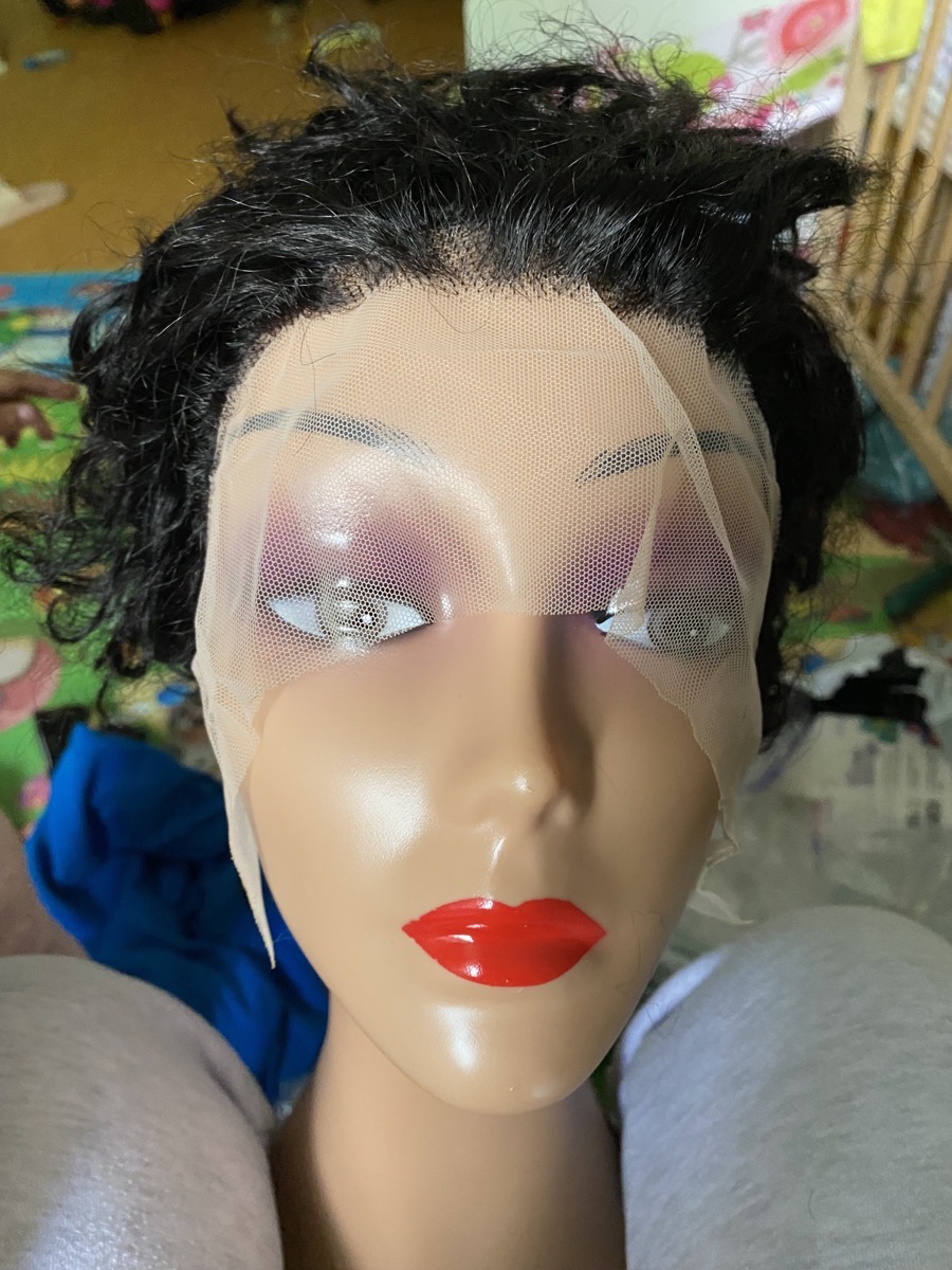 Short Curly Lace Front Wigs 13X1 Brazilian Water Wave Human Hair Wigs Pixie Cut Transparent Lace Wig for Black Women photo review