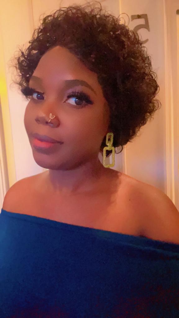 Short Curly Lace Front Wigs 13X1 Brazilian Water Wave Human Hair Wigs Pixie Cut Transparent Lace Wig for Black Women photo review