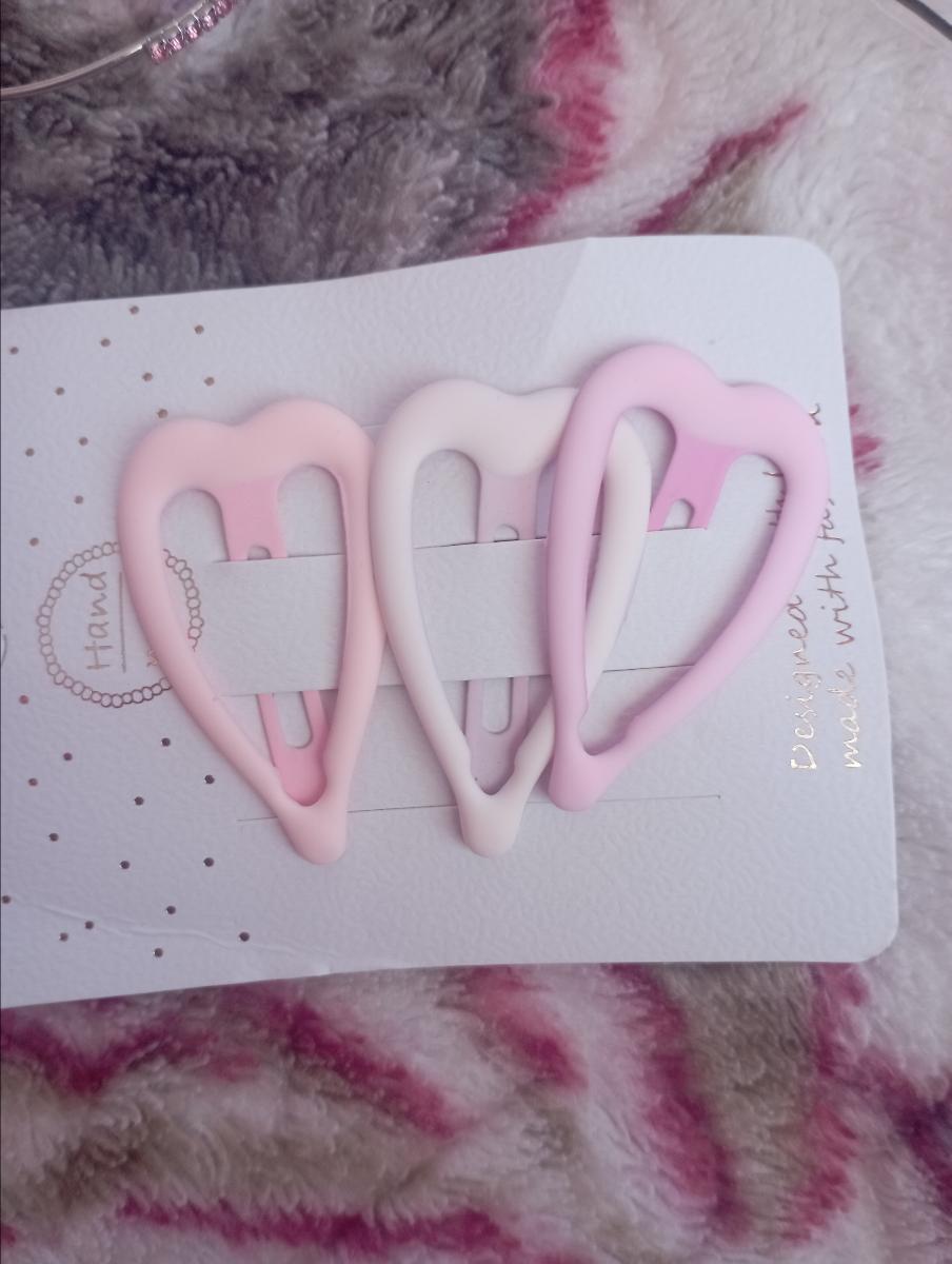 4pcs Elegant Shiny Rhinestone Butterfly Heart Pendant Necklace Set, Stylish Silvery Cherry Multi-Layer Layered Necklaces for Women, Trendy Daily Party Accessories photo review