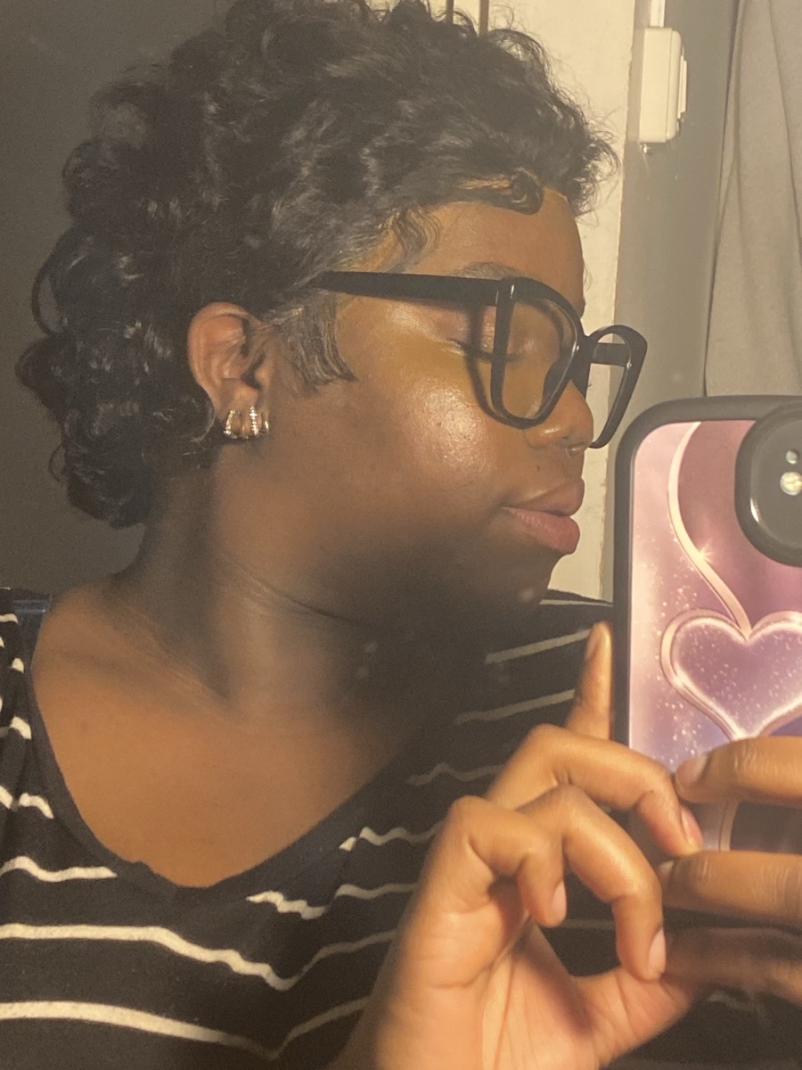 Short Curly Lace Front Wigs 13X1 Brazilian Water Wave Human Hair Wigs Pixie Cut Transparent Lace Wig for Black Women photo review
