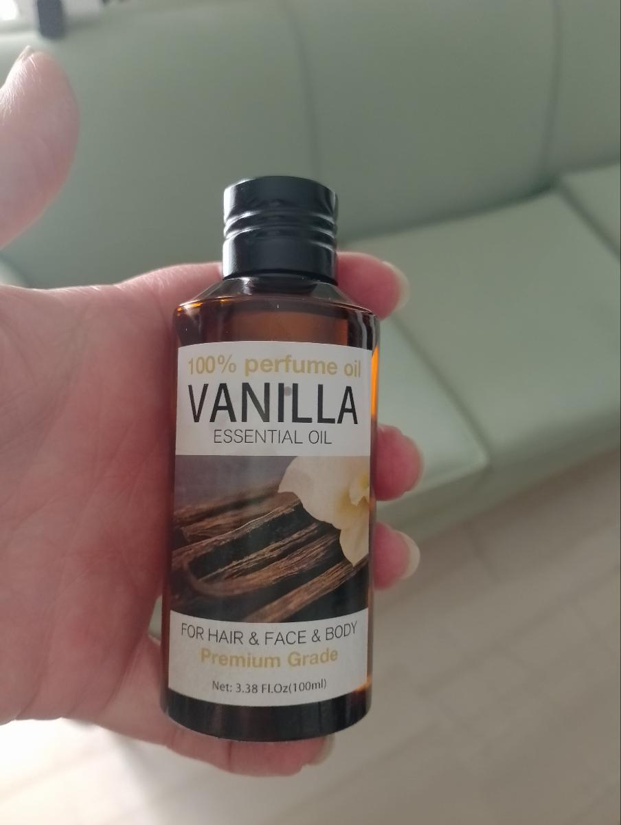 Vanilla Essential Oil, 100Ml/ 3.38 Fl.Oz, 100% Pure Care Grade for Nail, Hair And Skin Care, Massage, Moisturizing Massage Essential Oil for Men And Women, Meditation photo review