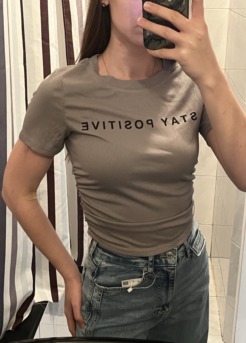 Directional Women'S Printed Round Neck Short Sleeve T-Shirt photo review