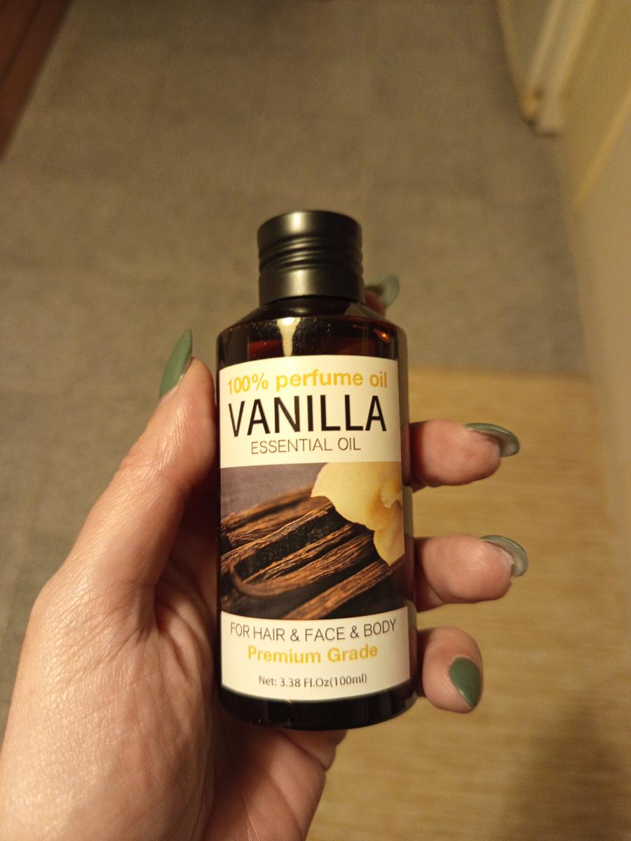 Vanilla Essential Oil, 100Ml/ 3.38 Fl.Oz, 100% Pure Care Grade for Nail, Hair And Skin Care, Massage, Moisturizing Massage Essential Oil for Men And Women, Meditation photo review