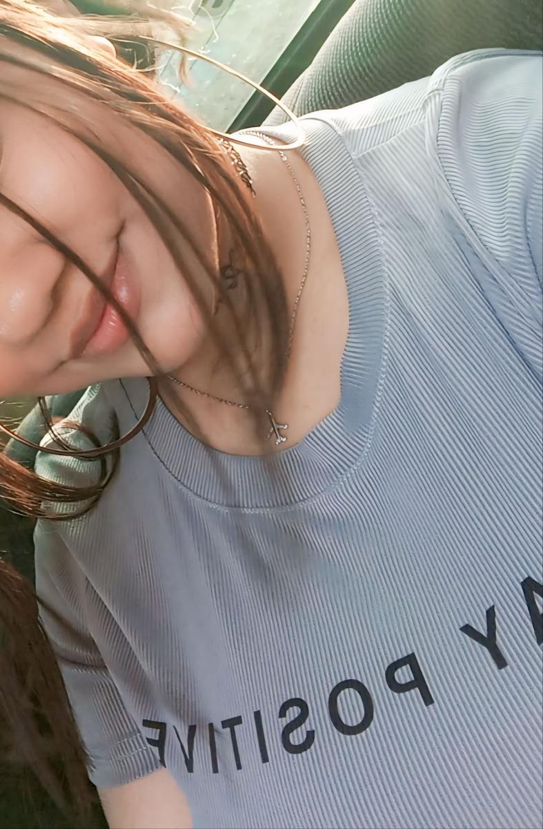 Directional Women'S Printed Round Neck Short Sleeve T-Shirt photo review