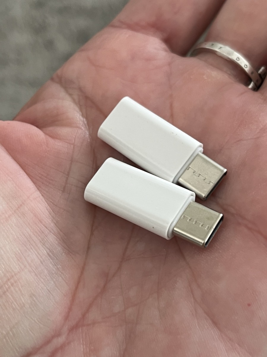 Огляд адаптера Lightning – USB-C з Temu: старий кабель для нового iPhone — але лише для зарядки — фото покупця