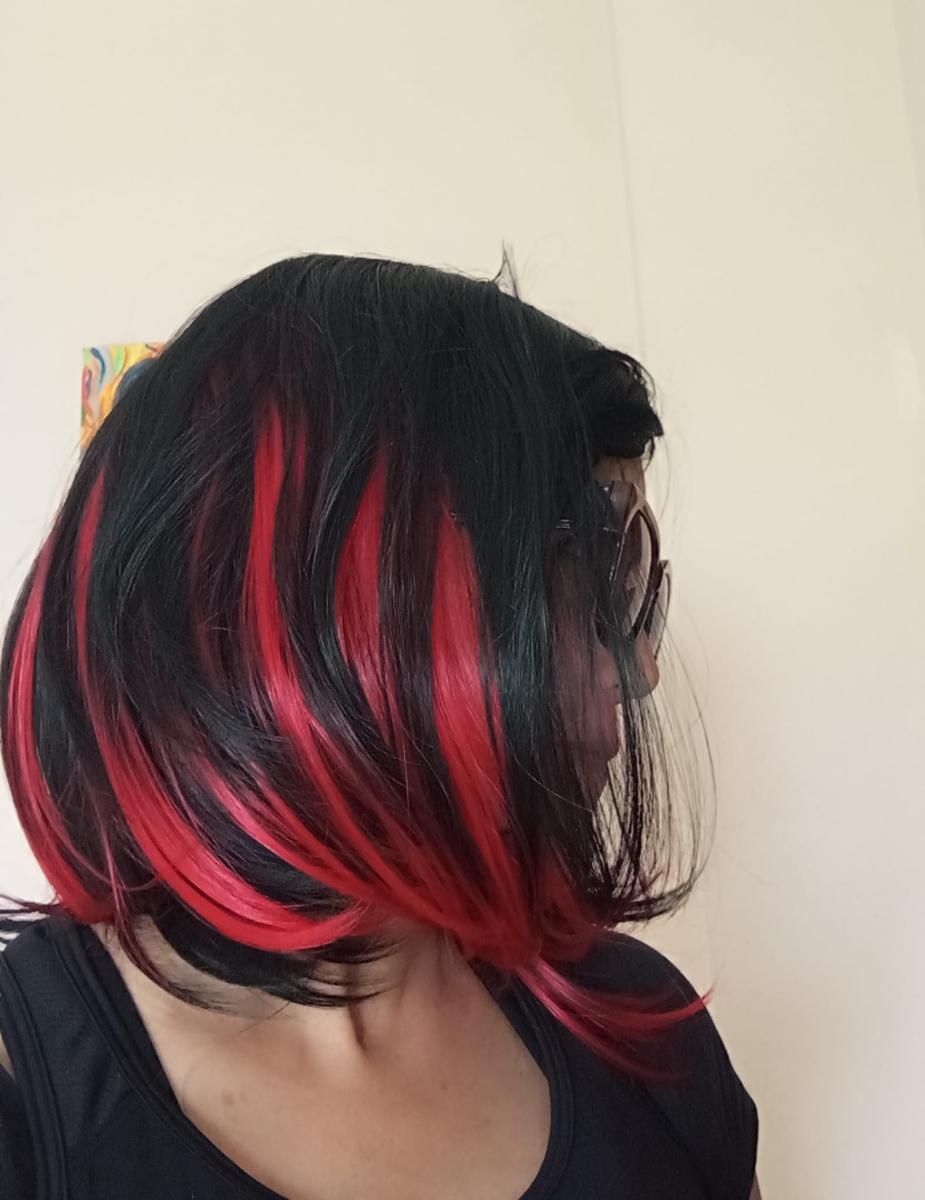 Wine Red Wig And Bangs Short Sstraight Bob Wig for Ladies, 30.48 cm Synthetic Colored Wig for Festival Role-playing Parties photo review