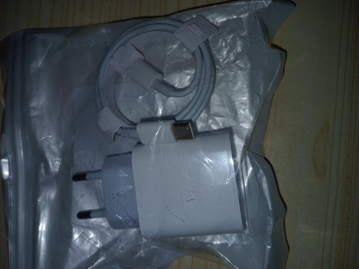 Bolizma 10W 5V2A Chagrer, USB-C Charger, Safe Charging, Convenient Travel charger, Support iPhone 14/15, Samsung, XIaomi, Vivo, Huawei, iPad, Sony, and more, Travel Friendly, European plug photo review