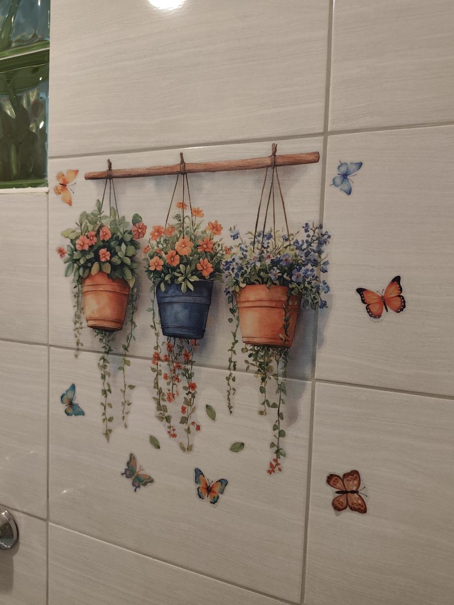 Classic Realistic Potted Colorful Flowers and Butterflies Wall Sticker, Self-Adhesive Decal for Living Room, Bedroom, Study, Kitchen, Dining Room, Removable PVC Mural photo review