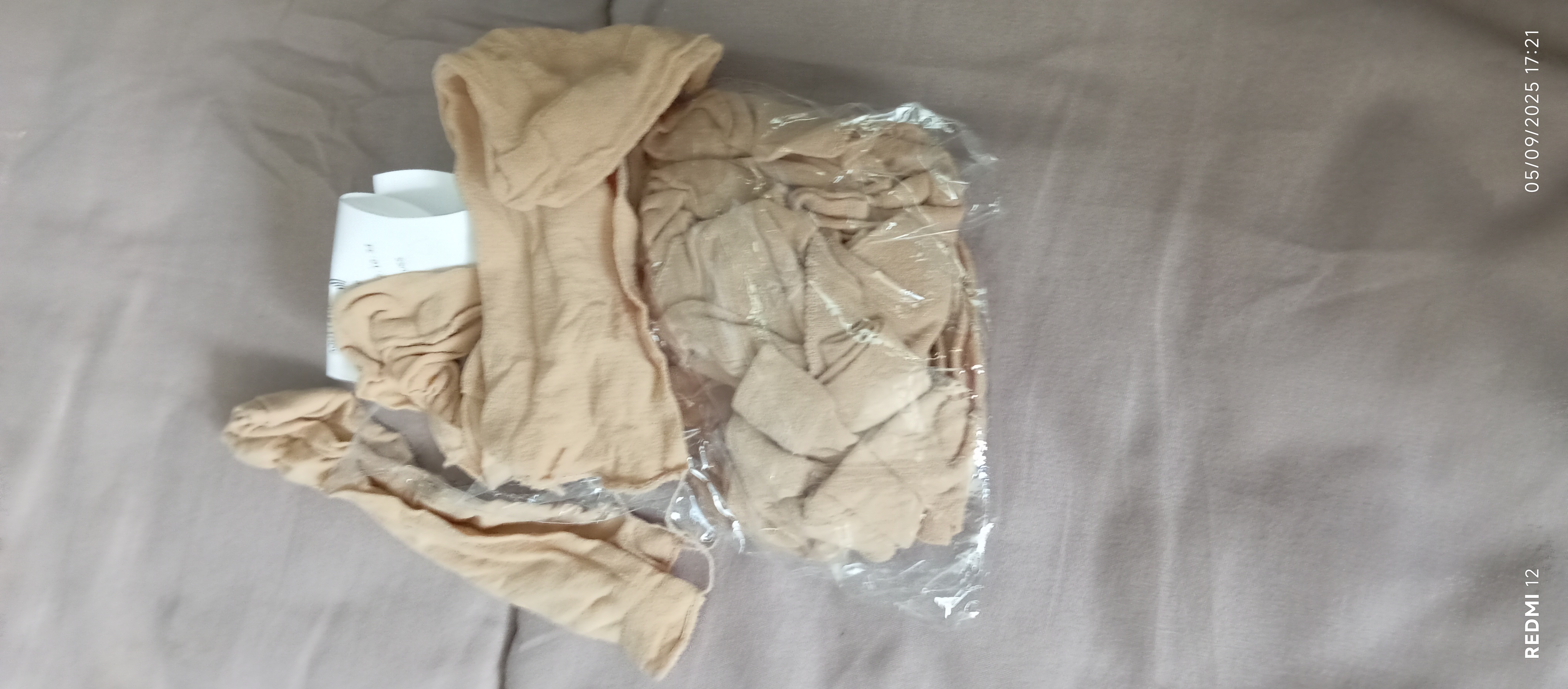 12pcs Women's Stretch Nylon Wig Caps - Elastic and Comfortable, Available in Dark Brown/Black/Light Brown photo review