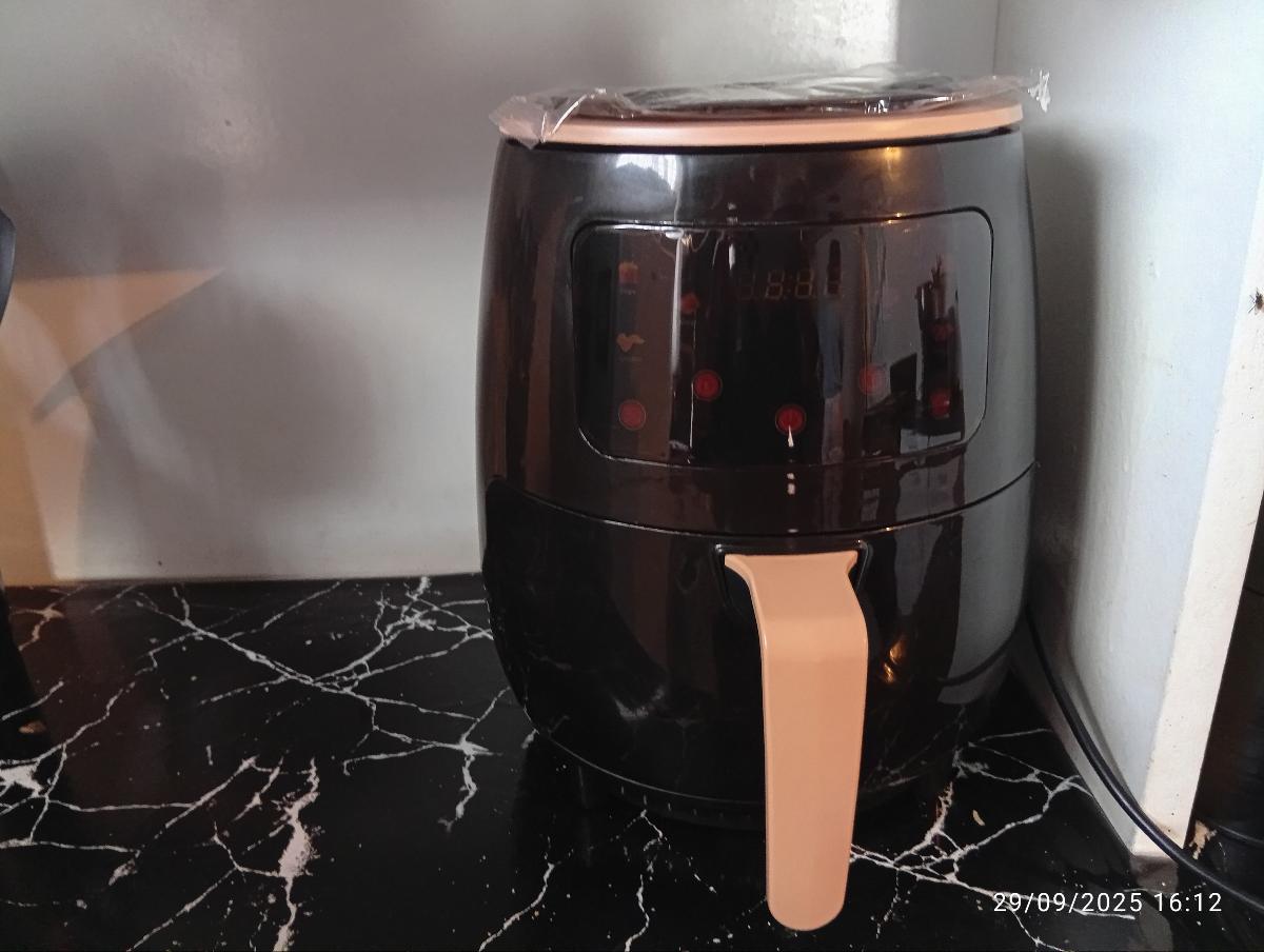 Air Fryer 6L LED Display photo review