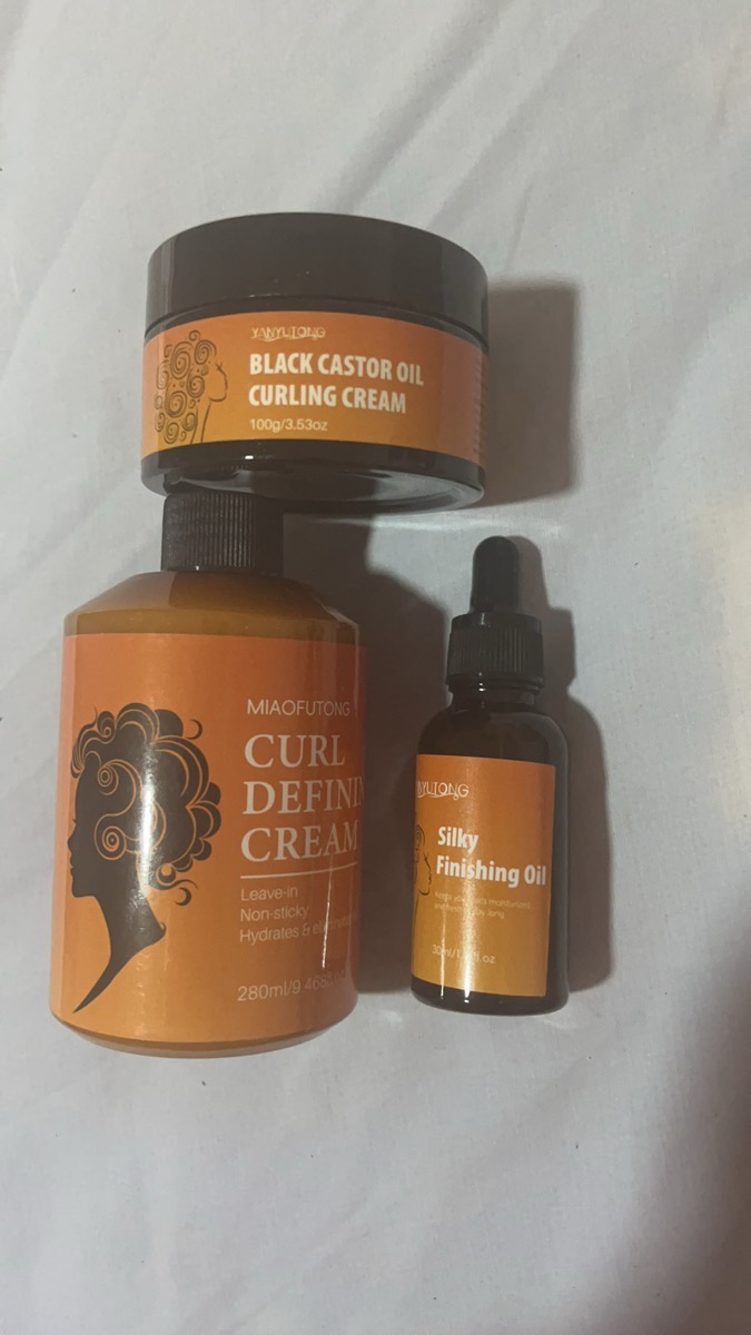 3pcs Curl Defining Cream Set, 280Ml Curl Defining Cream And 100G Curl Cream And 30Ml Hair Oil, Containing Argan Oil, Long-Lasting Anti-Frizz, Elastic And Fluffy, Moisturizing Styling Fixation, Suitable for Wavy And Curly Hair, Unisex photo review