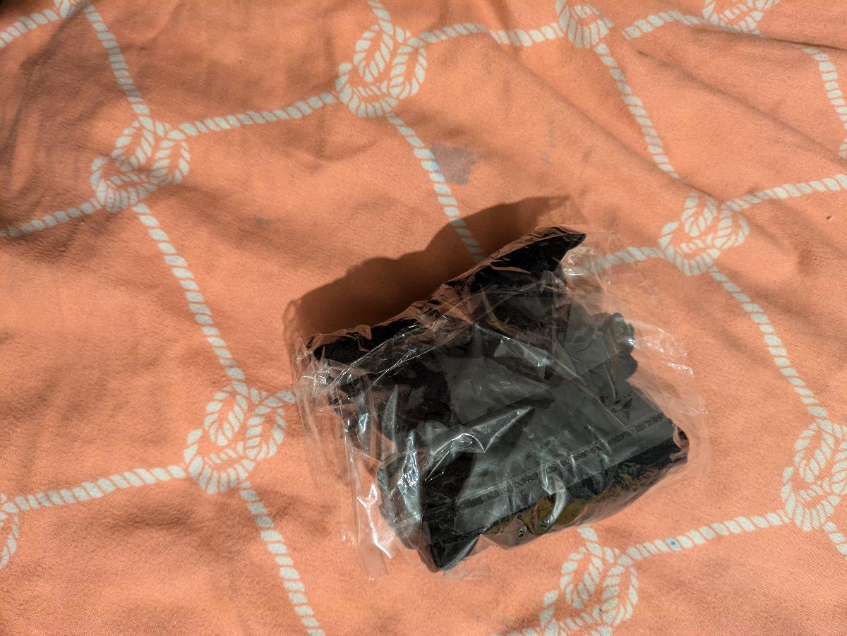 12pcs Women's Stretch Nylon Wig Caps - Elastic and Comfortable, Available in Dark Brown/Black/Light Brown photo review