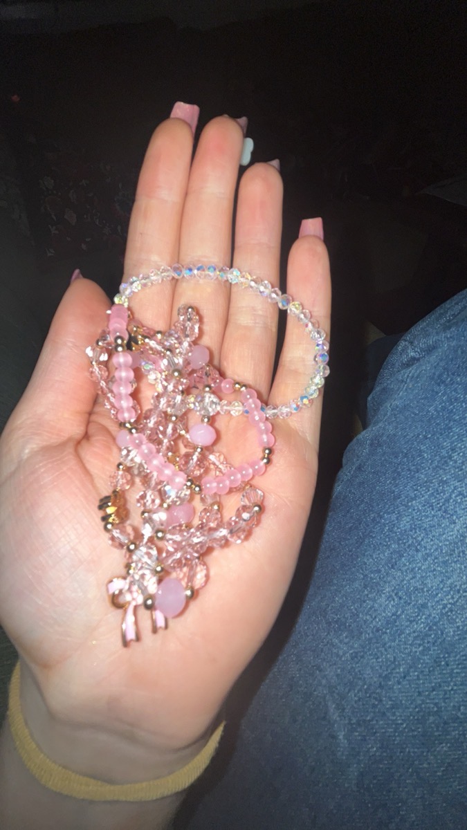 5-Pack Glass Oil Painting Pendant Hand String Set, 5pcs Pink Minimalist Stylish Bow Clover Stackable Bracelet Set photo review