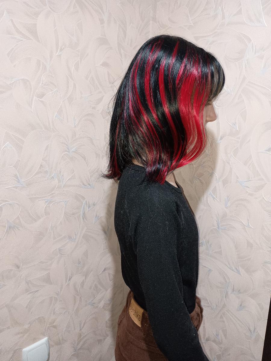 Wine Red Wig And Bangs Short Sstraight Bob Wig for Ladies, 30.48 cm Synthetic Colored Wig for Festival Role-playing Parties photo review