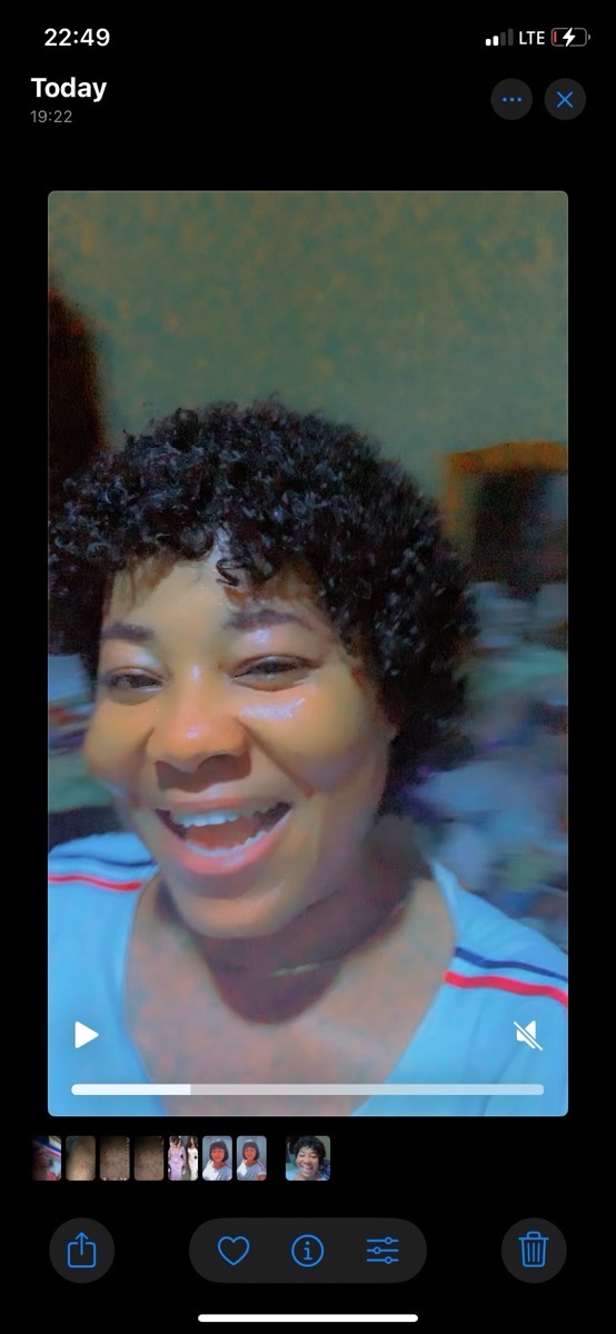 Women'S Afro Kinky Curly Human Hair Wig Short Curly Wave Human Hair Wig with Bangs Full Machine Made 200% Density Basic Style Suitable for Daily Wear photo review
