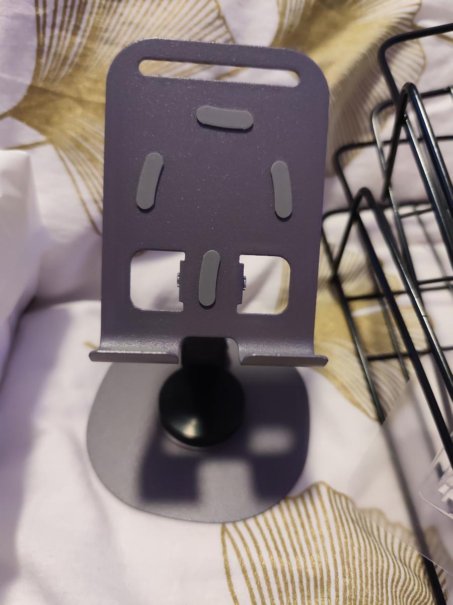 Support Téléphone Portable, Support de Bureau Rotatif à 360°, avec Hauteur Réglable en Deux Niveaux et un Design Pliable, Adapté à une Utilisation au Bureau et au Chevet, Très Compatible photo review
