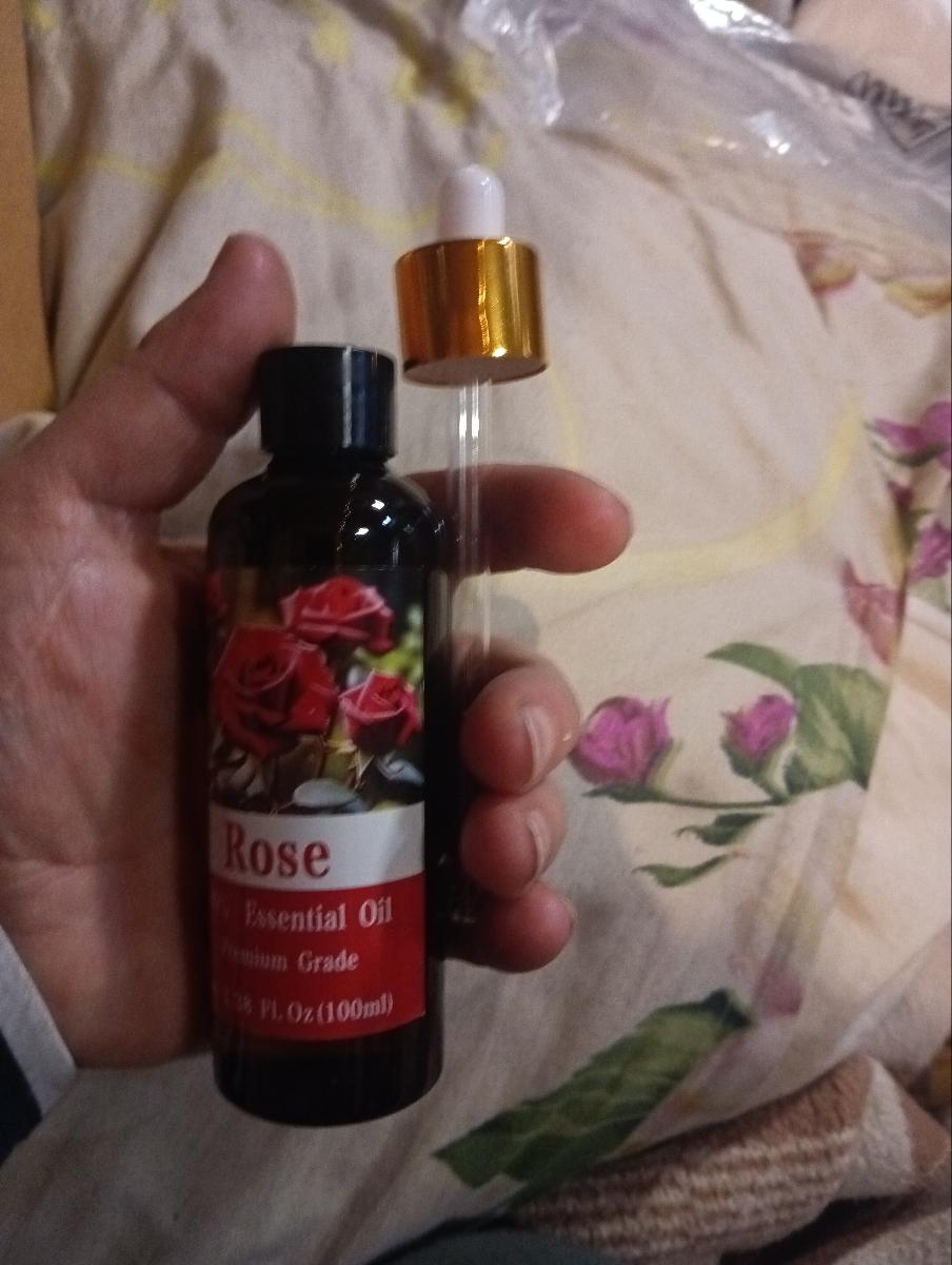 100Ml/3.38 Fl.Oz Rose Essential Oil | 100% Pure & Natural, Moisturizing, Hypoallergenic, Suitable for Skin, Hair, for Nail Care, Bathing, Indoor Deodorization, Massage, Meditation Relaxation photo review