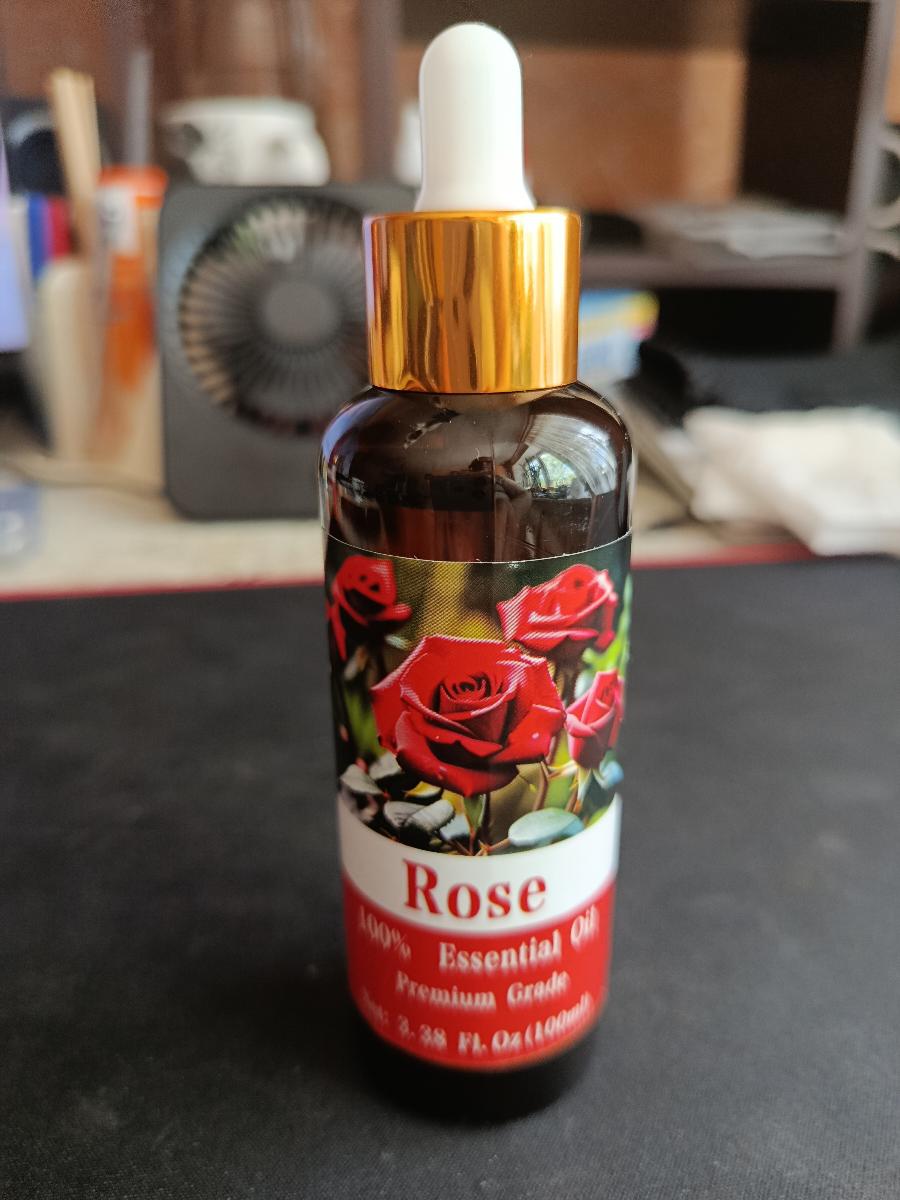100Ml/3.38 Fl.Oz Rose Essential Oil | 100% Pure & Natural, Moisturizing, Hypoallergenic, Suitable for Skin, Hair, for Nail Care, Bathing, Indoor Deodorization, Massage, Meditation Relaxation photo review