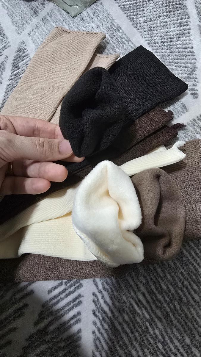 Unisex Comfortable Fleece Lined Winter Socks — customer photo