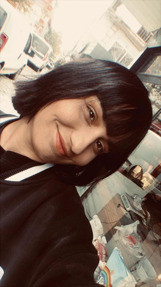Brazilian Human Hair Short Bob Wig for Women, Featuring Bangs And Straight Style, a Glueless Full Machine-Made Wig with 150% Density photo review