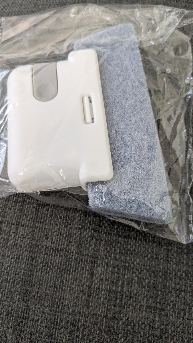 Multi-Functional Handheld Cleaning Brush for Doors And Windows, Kitchen - Easy Groove And Crevice Tool, Reusable Household Dust Remover, Holiday Gift photo review