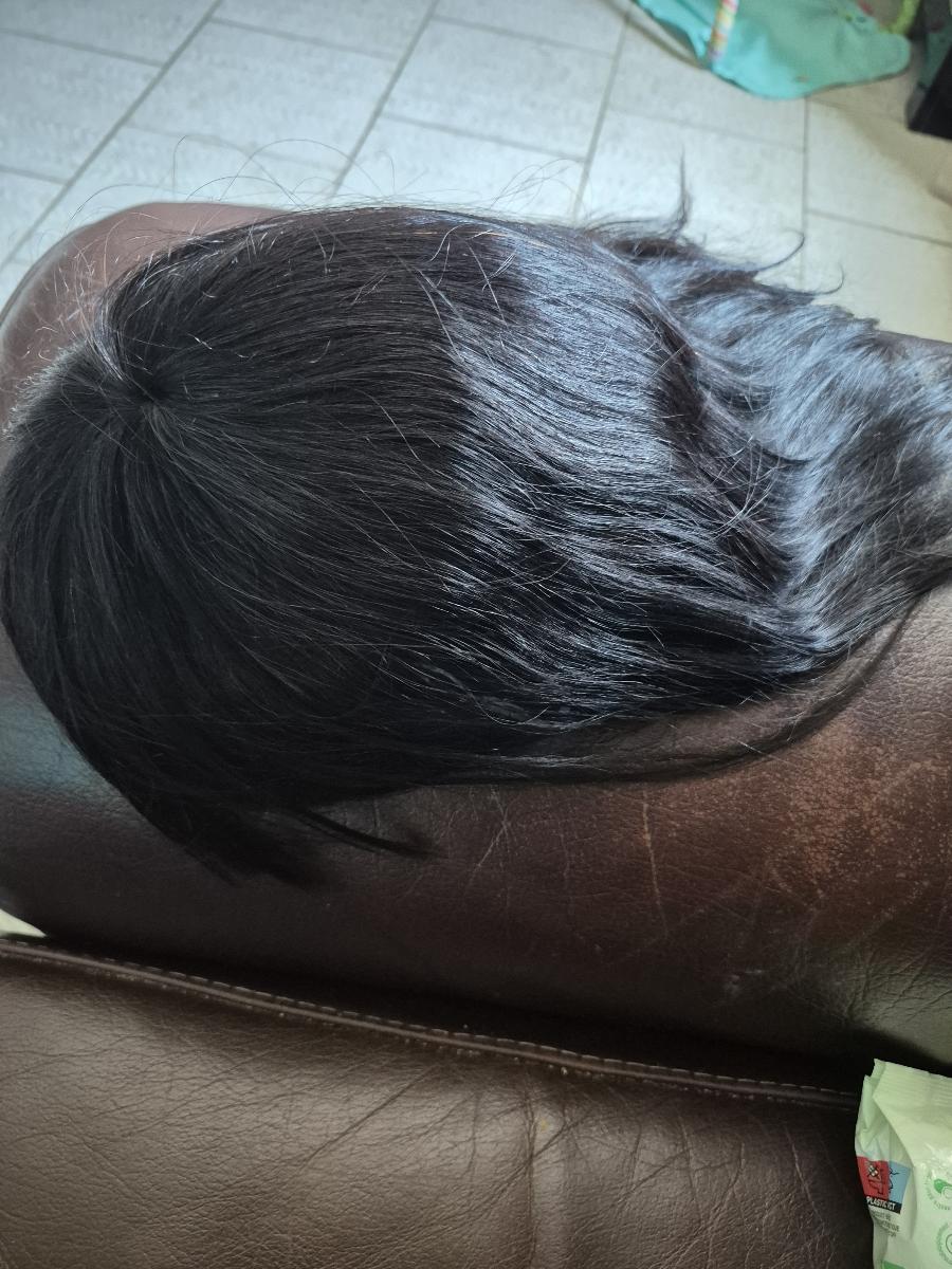 Straight Short Bob Wig with Bangs Human Hair 150% Density Glueless Straight Bob Wig Human Hair with Bangs Bob Wigs for Women No Lace Front Wigs Full Machine Made Straight Bob Wig photo review