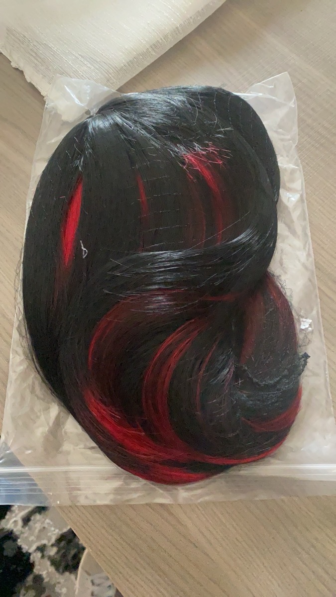 Wine Red Wig And Bangs Short Sstraight Bob Wig for Ladies, 30.48 cm Synthetic Colored Wig for Festival Role-playing Parties photo review