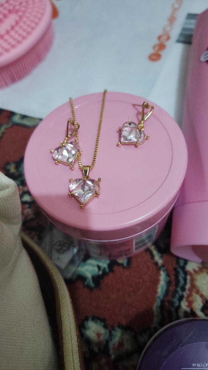 3pcs Shimmering Pink Heart Pendant Earrings And Necklace Set, Trendy Y2K Style, Casual All-Match Jewelry Suitable for Valentine'S Day Women'S Gift photo review