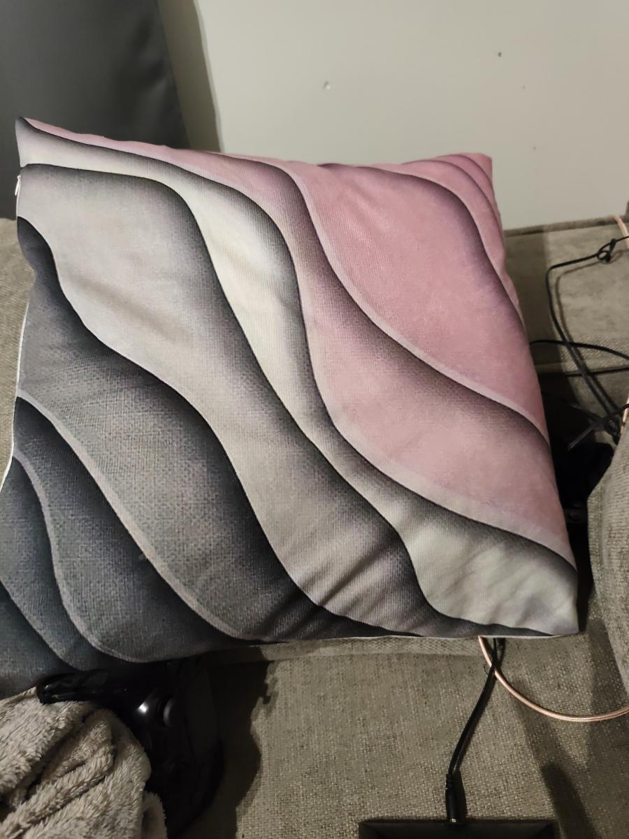 2pcs Pink and Gray Gradient Decorative Pillow Covers, Soft Polyester, Contemporary Style, Machine Washable, Zipper Closure, Versatile for Indoor/Outdoor Use, 16x16 18x18 50.8x50.8cm, Outdoor Pillows photo review