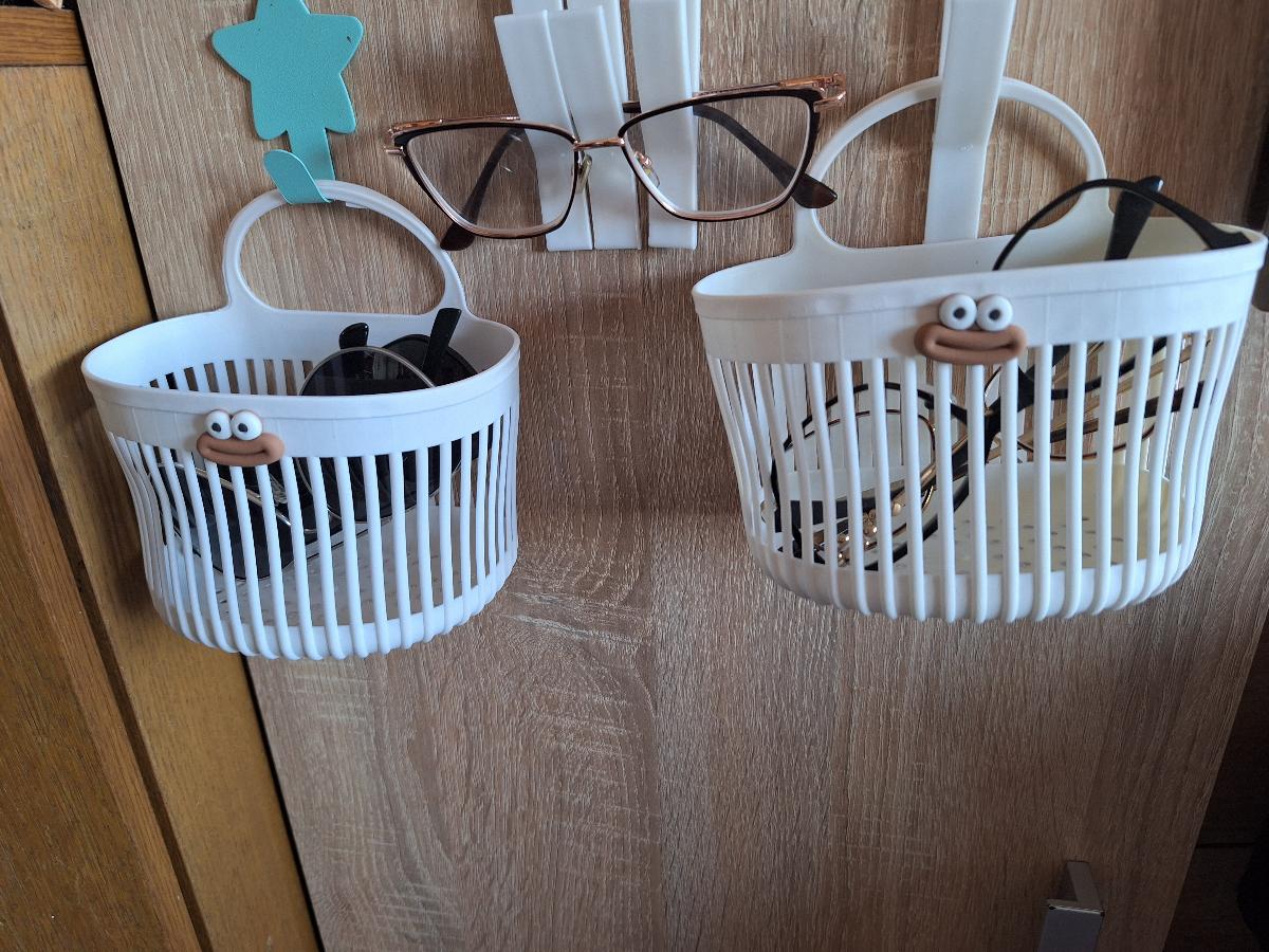 2pcs of Wall-Mounted Baskets with a Multifunctional Vertical Strip Structure for Ventilation, Suitable for Kitchen And Bathroom Toiletries. Spice Bags. Storage And Organization for Key Small Items. Portable Handle Design, Space-Saving, Shelf Baskets photo review