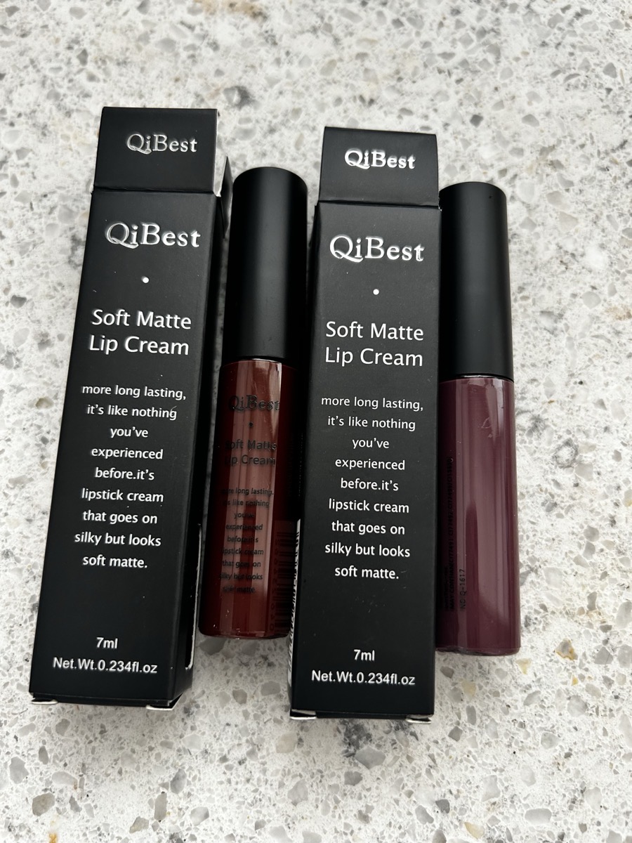 Waterproof Matte Nude Liquid Lipstick Dark Red Black Long Lasting Liquid Lipstick Women Makeup Lipgloss Lip Tint photo review