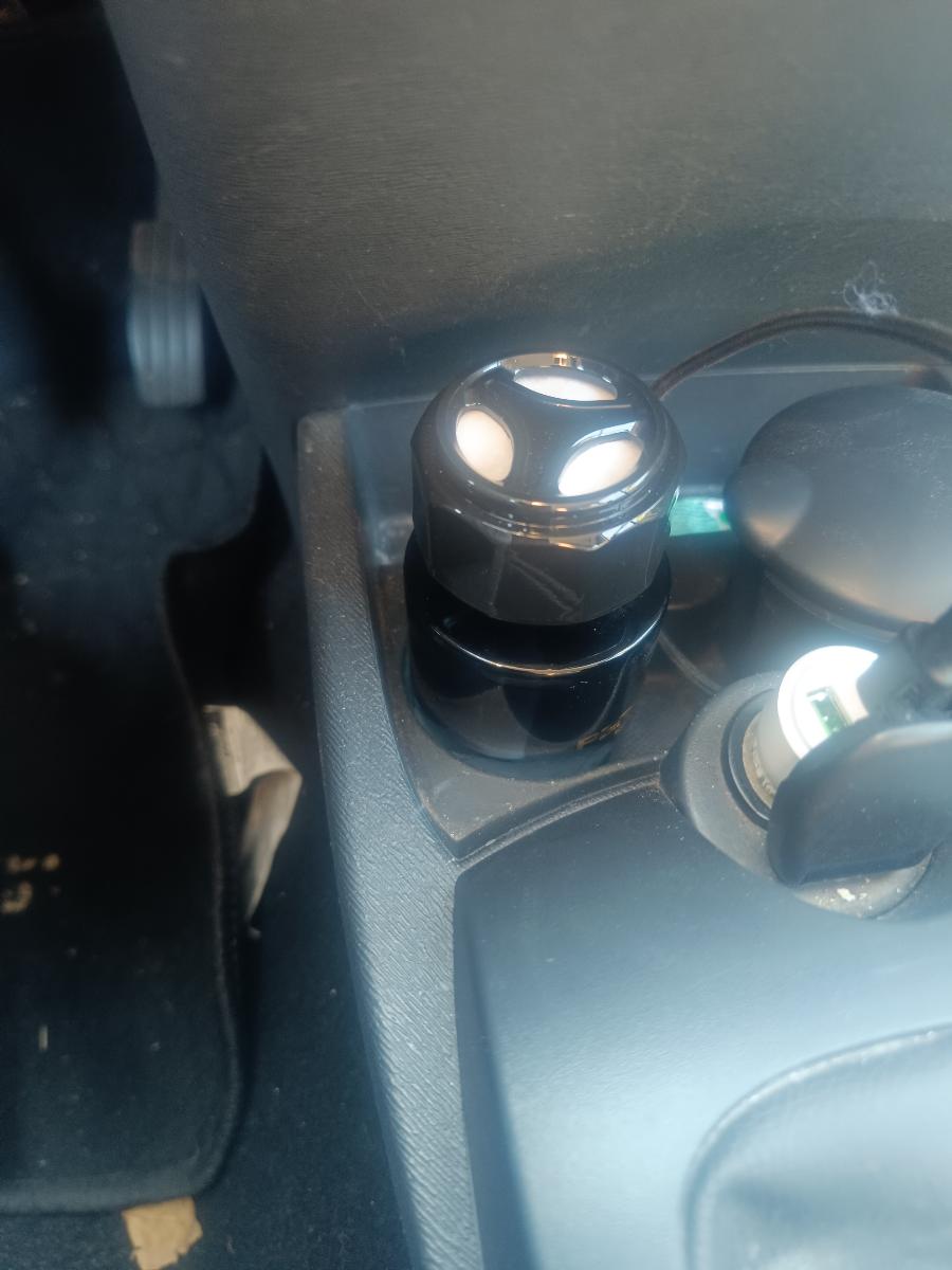 SOCUS Désodorisant de Luxe pour Voiture & Maison - Éliminateur d'Odeurs Longue Durée & Diffuseur de Parfum, Diffuseurs d'Aroma Discrets Adaptés pour Voiture, Salle de Bain, Armoire, Accessoires Auto (Sans Bénéfices de Parfum Spécifique) photo review