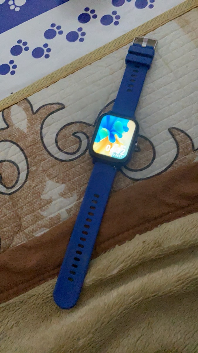 Nouvelle montre connectée intelligente de 1,83 pouces, montre avec appels sans fil, notifications de messages, voix IA, lecture de musique, appareil photo à distance, modes sportifs multiples, montre de sport élégante, adaptée à un usage quotidien décontracté, cadeau de vacances parfait pour la photo review