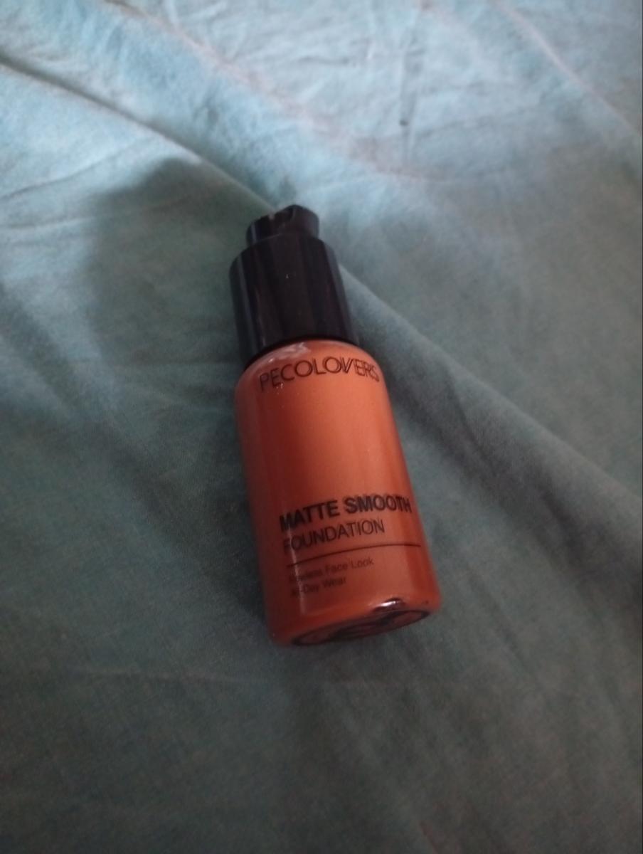 1pc Fond de Teint Couvrance Totale Doux, Camoufle les Cernes, les Imperfections, les Ridules, Poudre de Contouring, Longue Tenue, Non Cuit, Pas Besoin de DéCosmétique, Correcteur de Corps Adapté à Tous les Types de Peau photo review