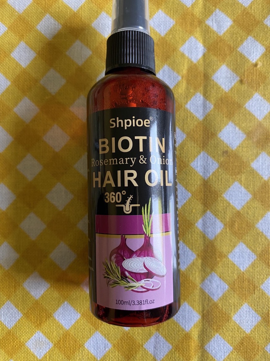100Ml Biotin, Rosemary & Onion Oil Strengthening Hair Essence Spray - Designed for Damaged And Fragile Hair, Improves Breakage And Frizz, Enhances Shine And Scalp Health, Suitable for All Hair Types. Hair Essence Spray, Smoothing Spray photo review