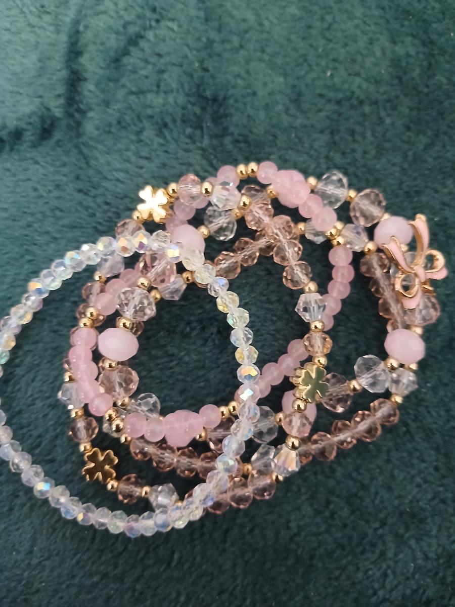 5-Pack Glass Oil Painting Pendant Hand String Set, 5pcs Pink Minimalist Stylish Bow Clover Stackable Bracelet Set photo review