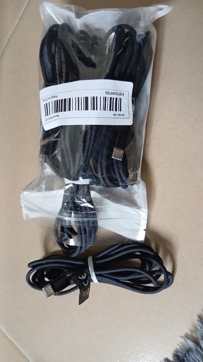 Огляд набору кабелів USB-C з Temu: 6 штук, але не 240 Вт — фото покупця