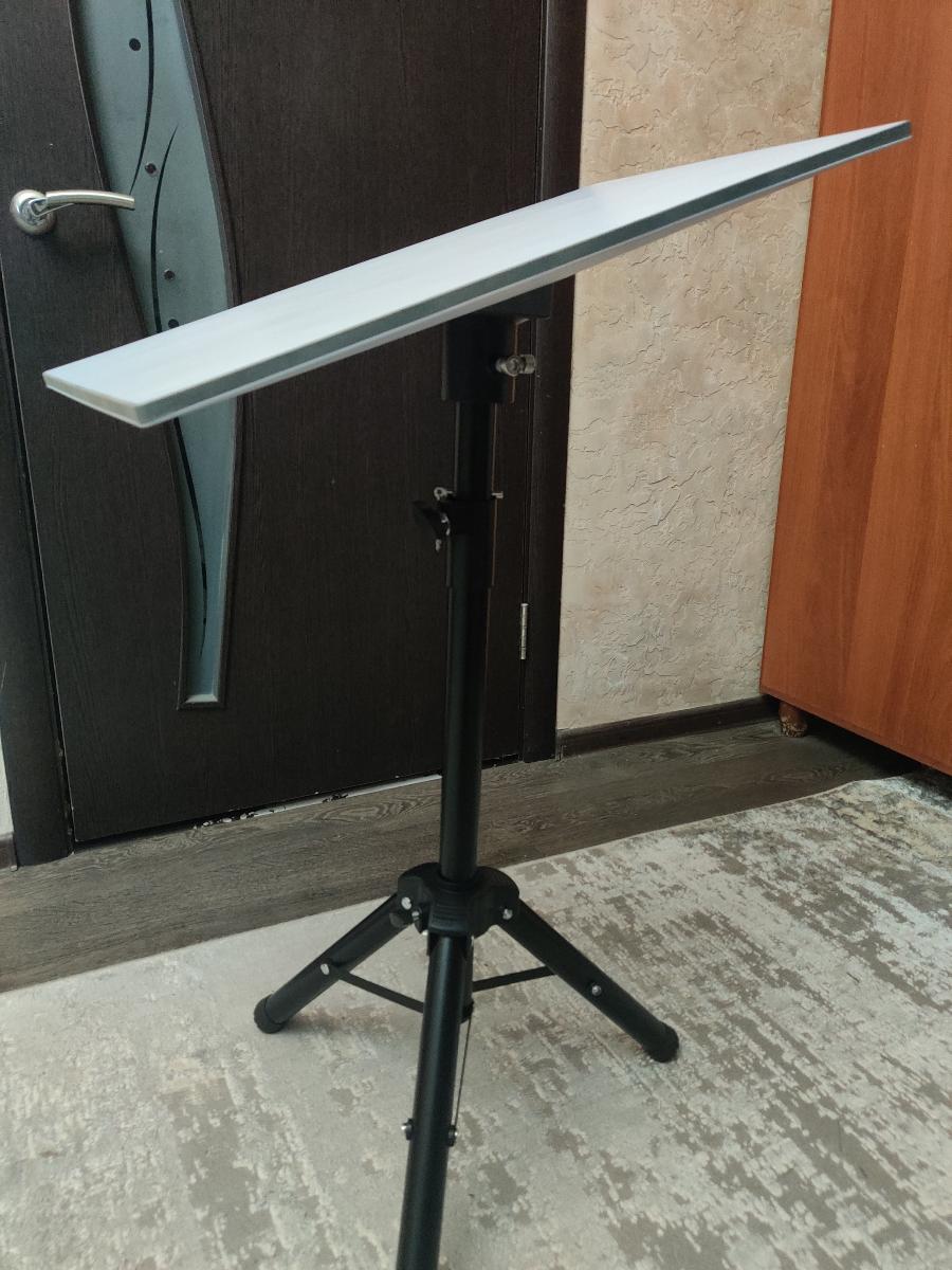 Trépied Starlink Gén 3 | Monture en Acier Inoxydable Réglable pour Cinéma Maison & Enregistrement | Conception Pliable et Robuste avec Sac de Transport | Compatible avec Starlink Gén 3/V4 | Ajustement Multi-angles - Hauteur de 2 à 137.16 cm | Comprend un Adaptateur de Tuyau Coulissant photo review