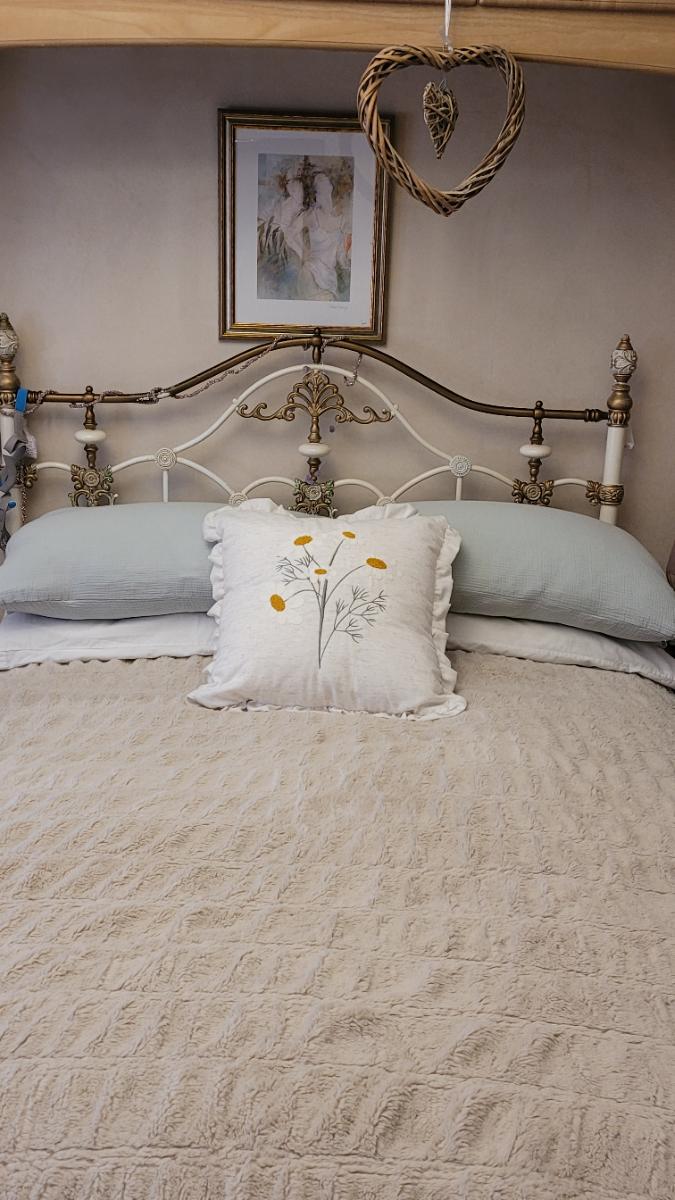 Two Comfortable Pillow for Sleeping, Luxury Hotel-Quality Bed Pillows, White Standard Style, Pillow for Sofa/ Bed/ Car Seat photo review