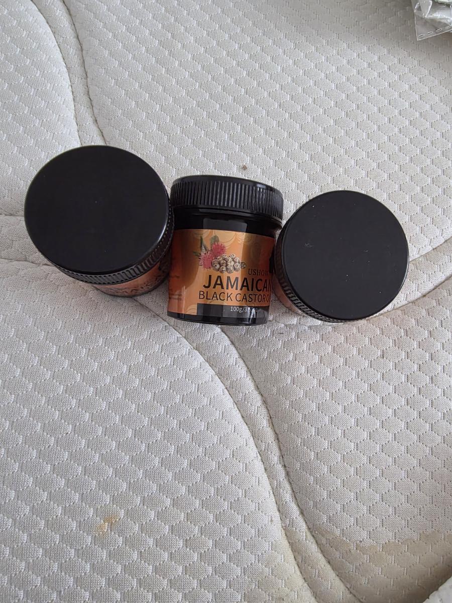 JAMAICANBLA CKCASTOROIL 100g/3.52oz Jamaica Black Coconut Oil Hair Care Cream, Moisturizing Coconut Oil Ingredients, 100g photo review