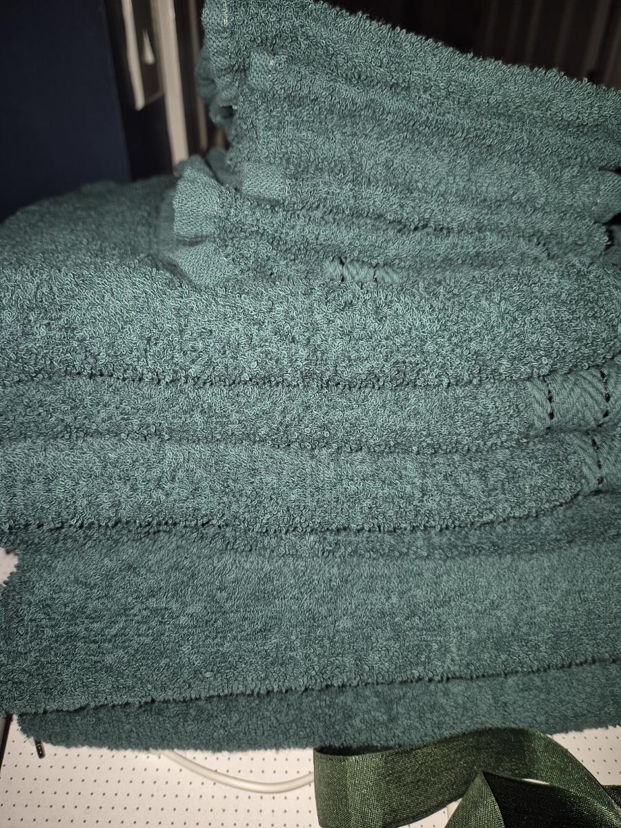 8pcs Egyptian Cotton Towel Set | Quick-Drying & Highly Absorbent | Includes 8 Towels | Sophisticated Design | 15 Elegant Colours | Machine Washable photo review