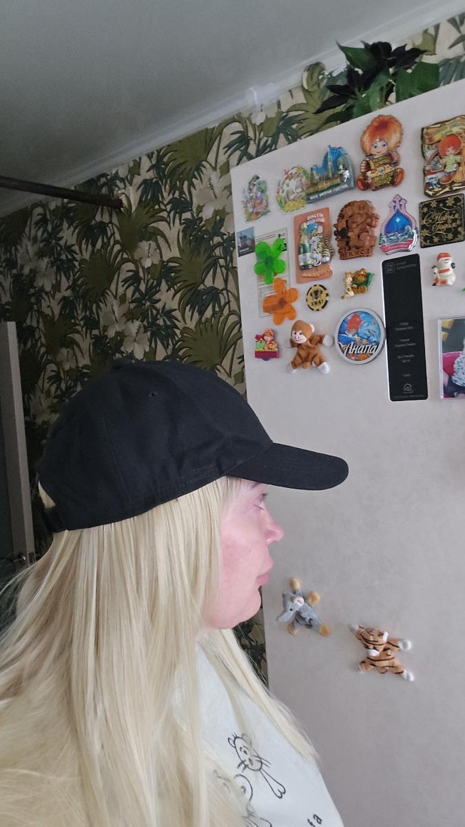 Synthetic Hat Wig with Long Straight Black Hair Baseball Cap Hair Extension Stylish Convenient All-In-One Design for Women photo review