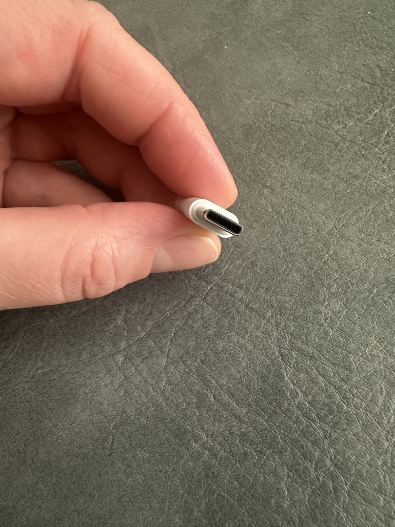 Огляд адаптера Lightning – USB-C з Temu: старий кабель для нового iPhone — але лише для зарядки — фото покупця