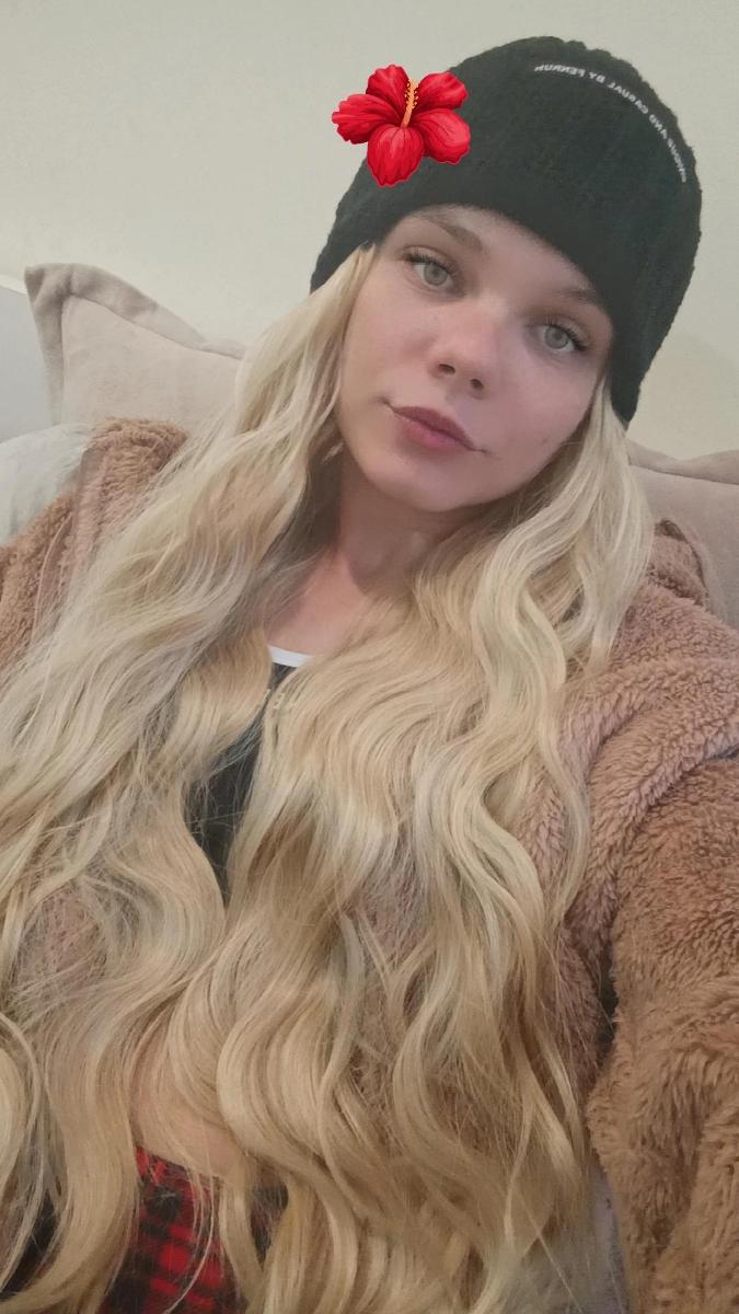 Ladies' Long Curly Wavy Synthetic Wig with Elastic Knit Cap - High Temperature Fiber, Density, Natural Look for Casual Attire, Basic Style photo review