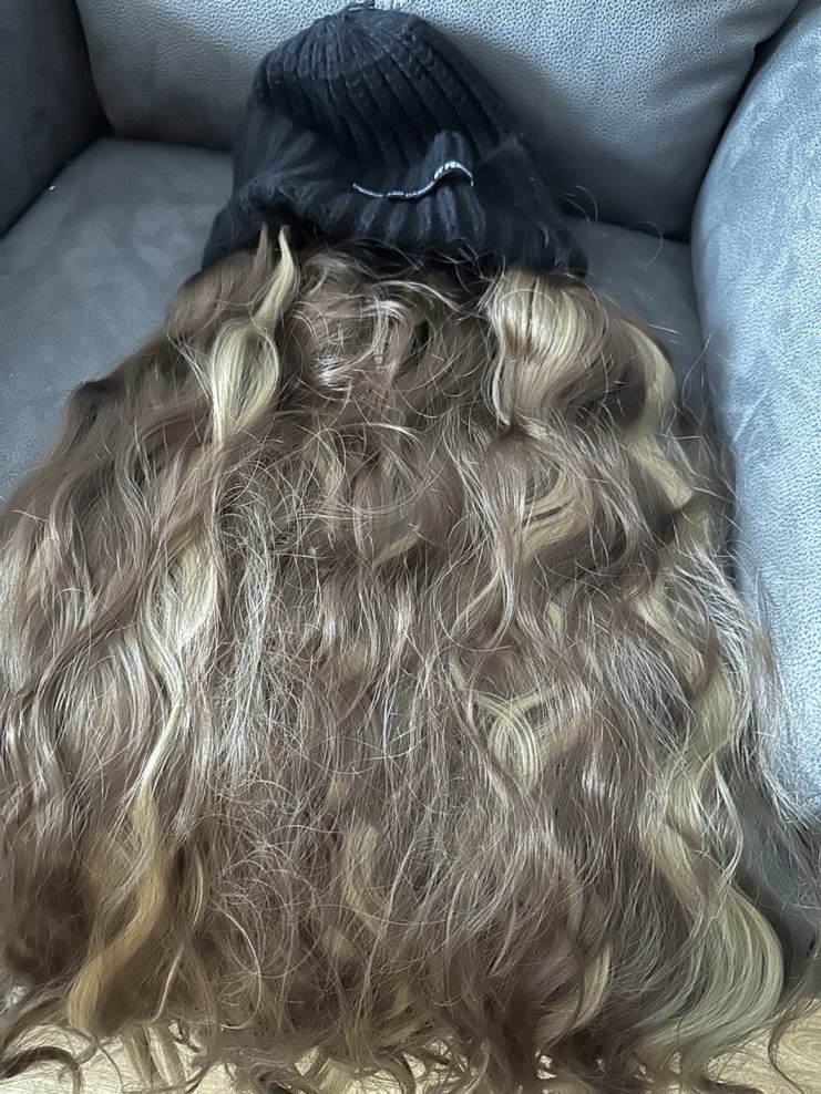 Ladies' Long Curly Wavy Synthetic Wig with Elastic Knit Cap - High Temperature Fiber, Density, Natural Look for Casual Attire, Basic Style photo review