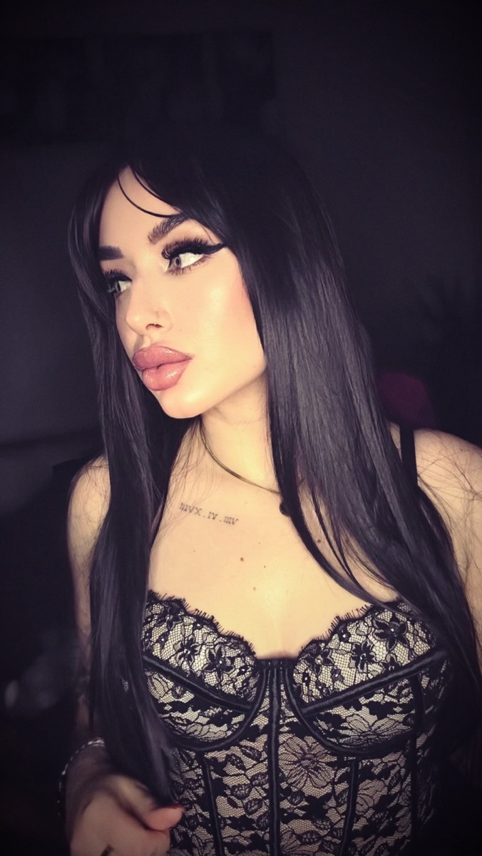 Long Straight Black Wig with Bangs High Layered 150% Density Black Wigs for Women Daily Party Use Synthetic Fiber Wig Heat Resistant 86.36 cm photo review